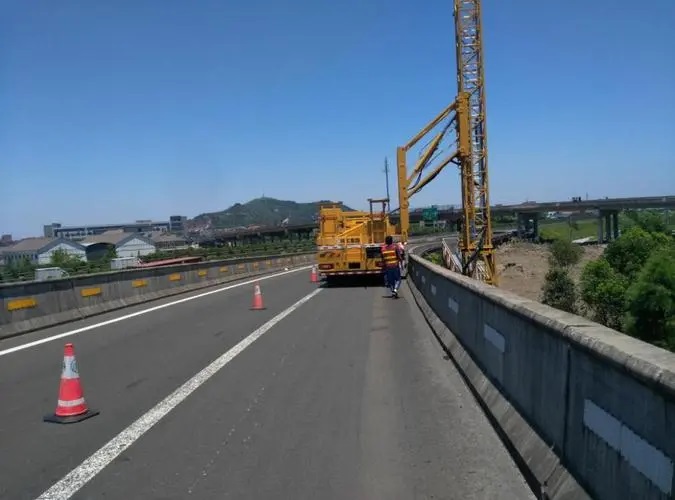 公路施工工程
